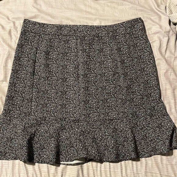 Worthington skirt - Picture 1 of 2